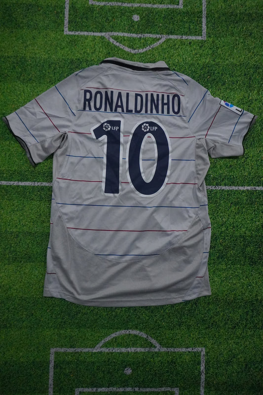 04/05 Ronaldinho Barcelona Third Jersey